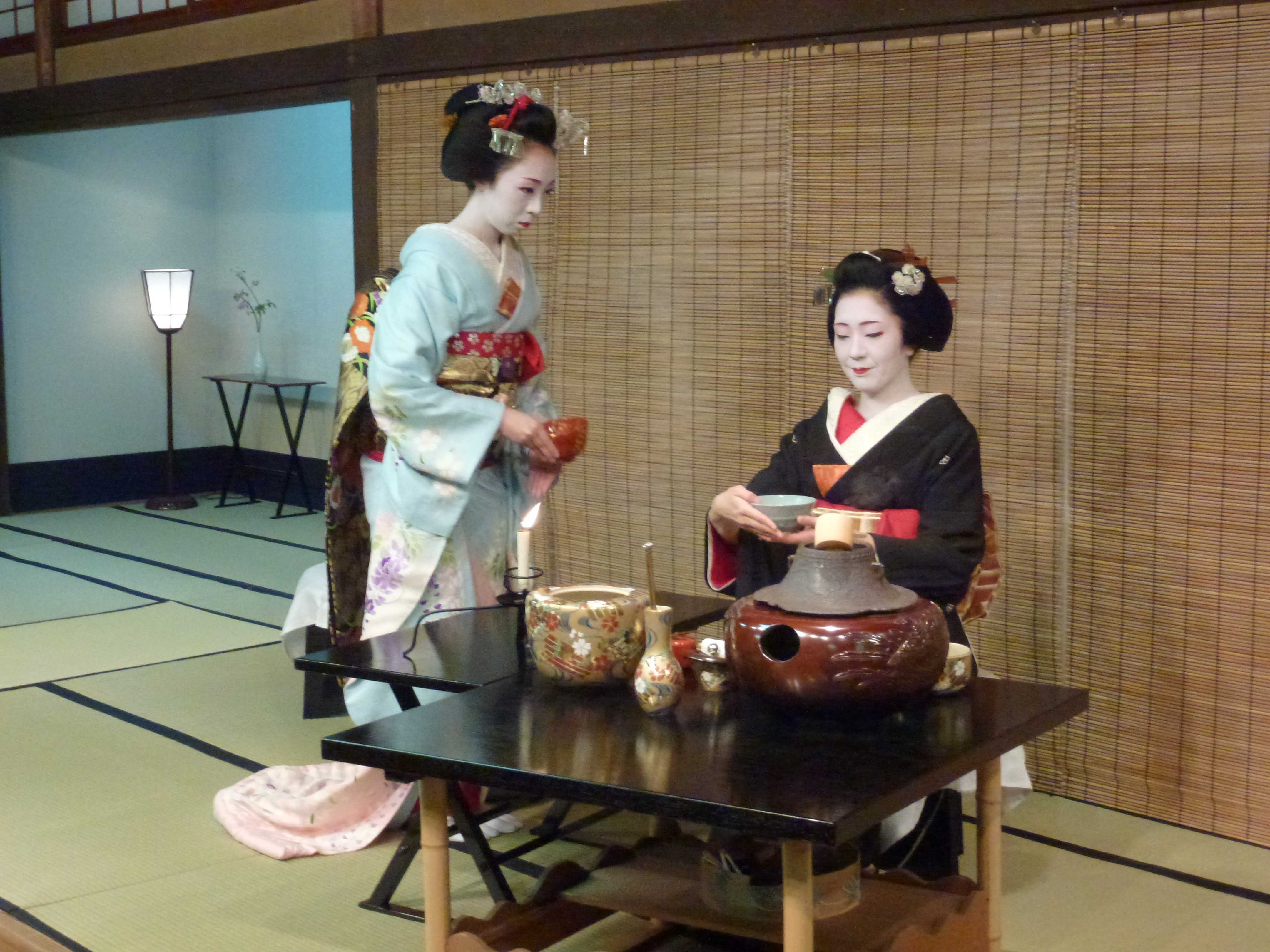 Послеобеденная чайная церемония в Японии